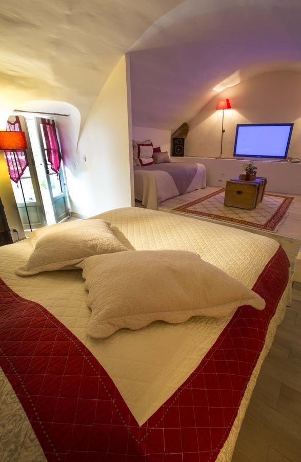 Bed and Breakfast Le Jas De Peguier Chateauneuf-Val-Saint-Donat Экстерьер фото