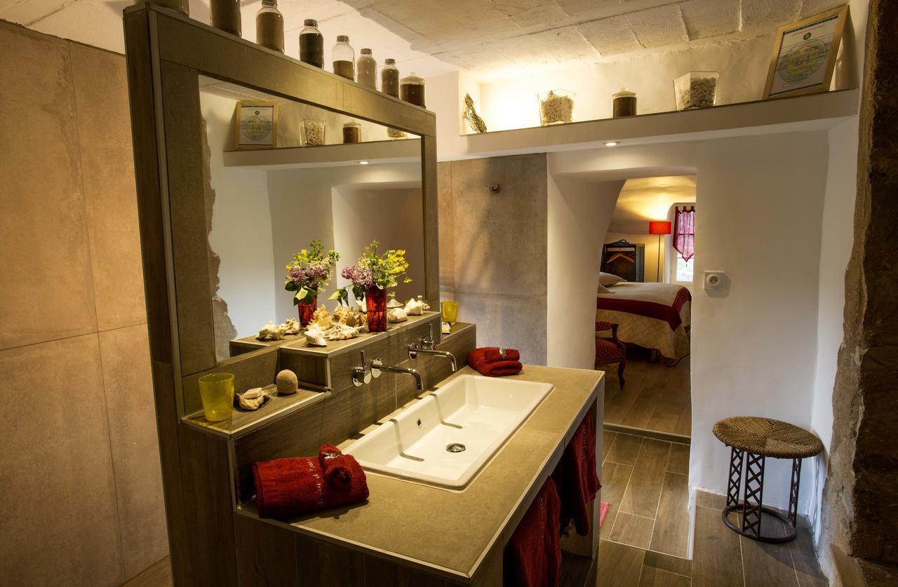 Bed and Breakfast Le Jas De Peguier Chateauneuf-Val-Saint-Donat Экстерьер фото