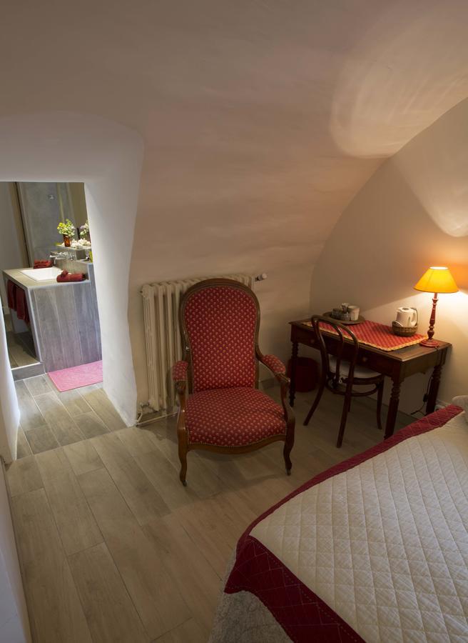 Bed and Breakfast Le Jas De Peguier Chateauneuf-Val-Saint-Donat Экстерьер фото